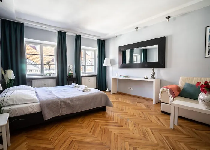 Old Town Heart XVII - Freta Luxury